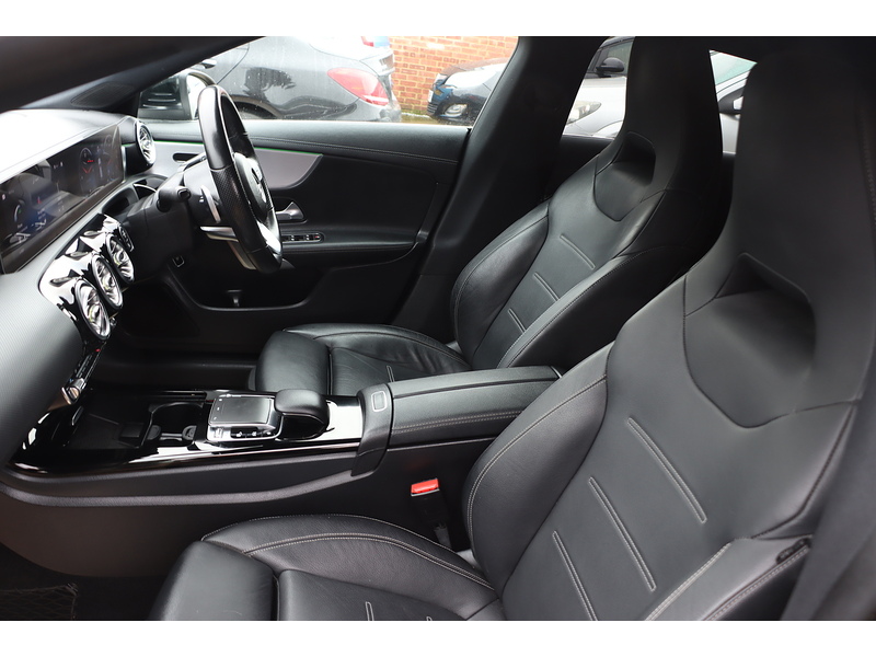 Mercedes-Benz CLA220 2.0 AMG LINE (PREMIUM) SHOOTING BRAKE 5DR PETROL 7G-DCT AUTO HEATED SEATS SAT NAV BLUETOOTH APPLE CARPLAY REAR CAM PARKING AIDS 67000 MILES SH 72-74 Mitcham Road