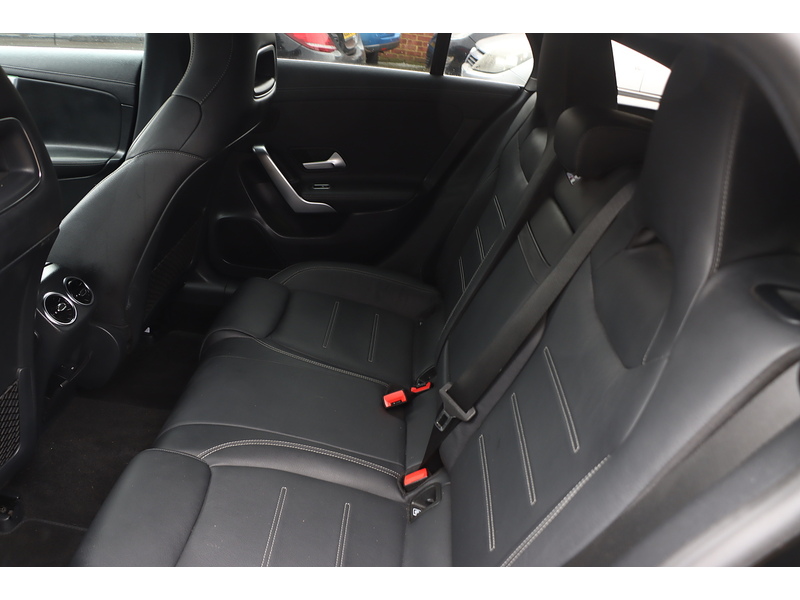 Mercedes-Benz CLA220 2.0 AMG LINE (PREMIUM) SHOOTING BRAKE 5DR PETROL 7G-DCT AUTO HEATED SEATS SAT NAV BLUETOOTH APPLE CARPLAY REAR CAM PARKING AIDS 67000 MILES SH 72-74 Mitcham Road