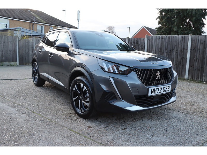 Peugeot 1.2 PURETECH GT SUV 5DR PETROL EAT AUTO HEATED SEATS SAT NAV BLUETOOTH DAB STEREO APPLE CARPLAY REAR CAMERA PARKING AIDS JUST 1 OWNER 60000 MILES SH 72-74 Mitcham Road