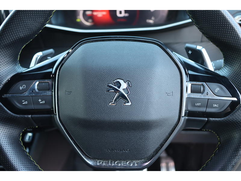 Peugeot 1.2 PURETECH GT SUV 5DR PETROL EAT AUTO HEATED SEATS SAT NAV BLUETOOTH DAB STEREO APPLE CARPLAY REAR CAMERA PARKING AIDS JUST 1 OWNER 60000 MILES SH 72-74 Mitcham Road