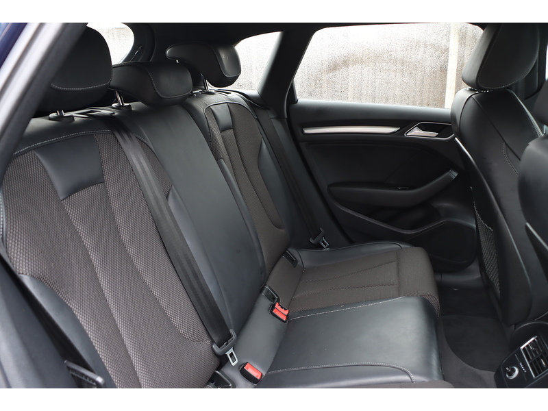 Audi 1.5 TFSI COD 35 BLACK EDITION SPORTBACK 5DR PETROL S TRONIC AUTO SATNAV BLUETOOTH DAB STEREO PARKING AIDS 2 OWNERS ONLY 78000 MILES FSH NO ULEZ CHARGE 72-74 Mitcham Road