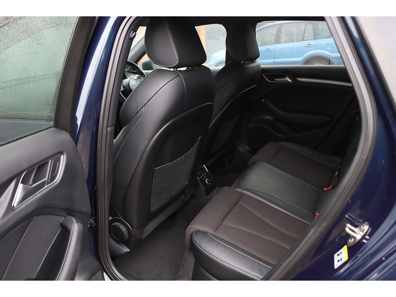 Audi 1.5 TFSI COD 35 BLACK EDITION SPORTBACK 5DR PETROL S TRONIC AUTO SATNAV BLUETOOTH DAB STEREO PARKING AIDS 2 OWNERS ONLY 78000 MILES FSH NO ULEZ CHARGE 72-74 Mitcham Road