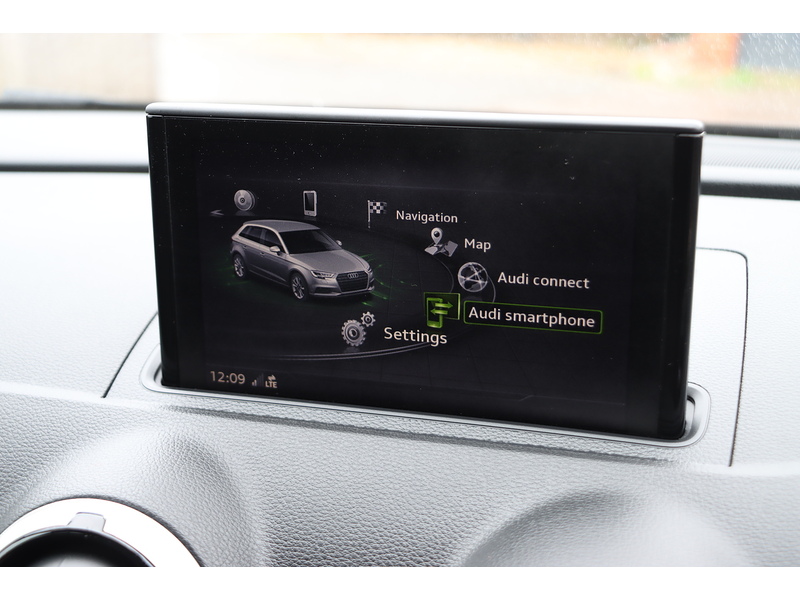 Audi 1.5 TFSI COD 35 BLACK EDITION SPORTBACK 5DR PETROL S TRONIC AUTO SATNAV BLUETOOTH DAB STEREO PARKING AIDS 2 OWNERS ONLY 78000 MILES FSH NO ULEZ CHARGE 72-74 Mitcham Road