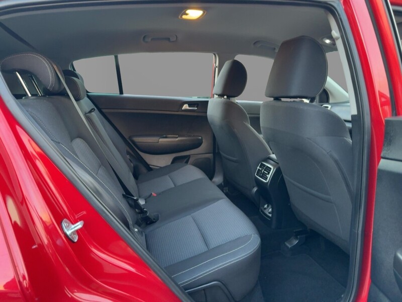 Kia 1.6 GDI 2 GPF SUV 5DR PETROL MANUAL HEATED SEATS SATNAV BLUETOOTH DAB STEREO APPLE CARPLAY REAR CAMERA PARKING AIDS JUST 2 OWNERS ONLY 16000 MILES FSH 72-74 Mitcham Road