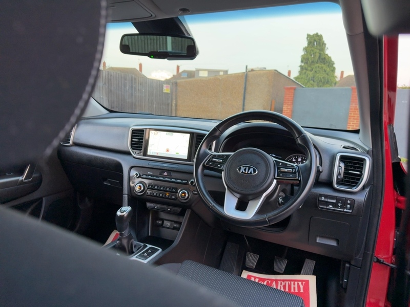 Kia 1.6 GDI 2 GPF SUV 5DR PETROL MANUAL HEATED SEATS SATNAV BLUETOOTH DAB STEREO APPLE CARPLAY REAR CAMERA PARKING AIDS JUST 2 OWNERS ONLY 16000 MILES FSH 72-74 Mitcham Road