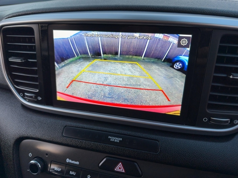 Kia 1.6 GDI 2 GPF SUV 5DR PETROL MANUAL HEATED SEATS SATNAV BLUETOOTH DAB STEREO APPLE CARPLAY REAR CAMERA PARKING AIDS JUST 2 OWNERS ONLY 16000 MILES FSH 72-74 Mitcham Road