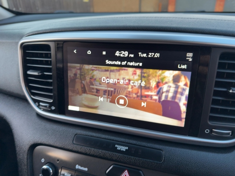 Kia 1.6 GDI 2 GPF SUV 5DR PETROL MANUAL HEATED SEATS SATNAV BLUETOOTH DAB STEREO APPLE CARPLAY REAR CAMERA PARKING AIDS JUST 2 OWNERS ONLY 16000 MILES FSH 72-74 Mitcham Road