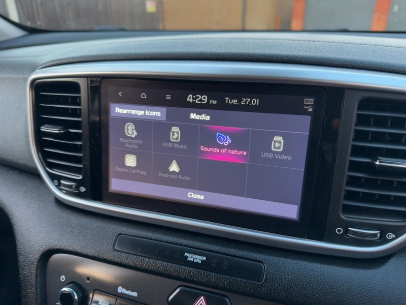 Kia 1.6 GDI 2 GPF SUV 5DR PETROL MANUAL HEATED SEATS SATNAV BLUETOOTH DAB STEREO APPLE CARPLAY REAR CAMERA PARKING AIDS JUST 2 OWNERS ONLY 16000 MILES FSH 72-74 Mitcham Road