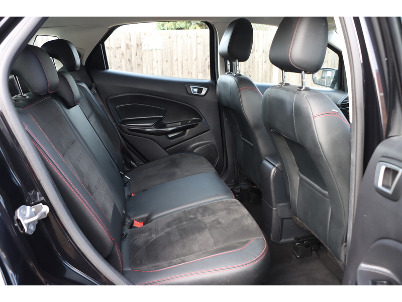 Ford 1.0T ECOBOOST GPF ST-LINE SUV 5DR PETROL MANUAL SAT NAV BLUETOOTH DAB STEREO APPLE CARPLAY REAR CAMERA PARKING AIDS JUST 1 OWNER ONLY 18000 MILES FSH 72-74 Mitcham Road