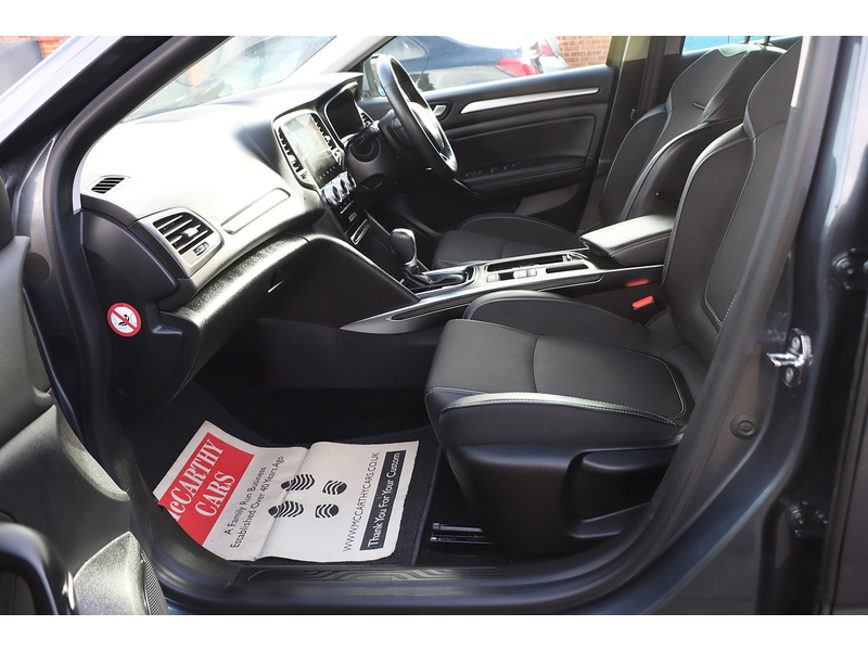 Renault 1.6 E-TECH 9.8KWH ICONIC HATCHBACK 5DR PETROL PLUG-IN HYBRID AUTO SAT NAV BLUETOOTH STEREO PARKING AIDS JUST 2 OWNERS ONLY 36000 MILES FSH 4 SERVICES 72-74 Mitcham Road