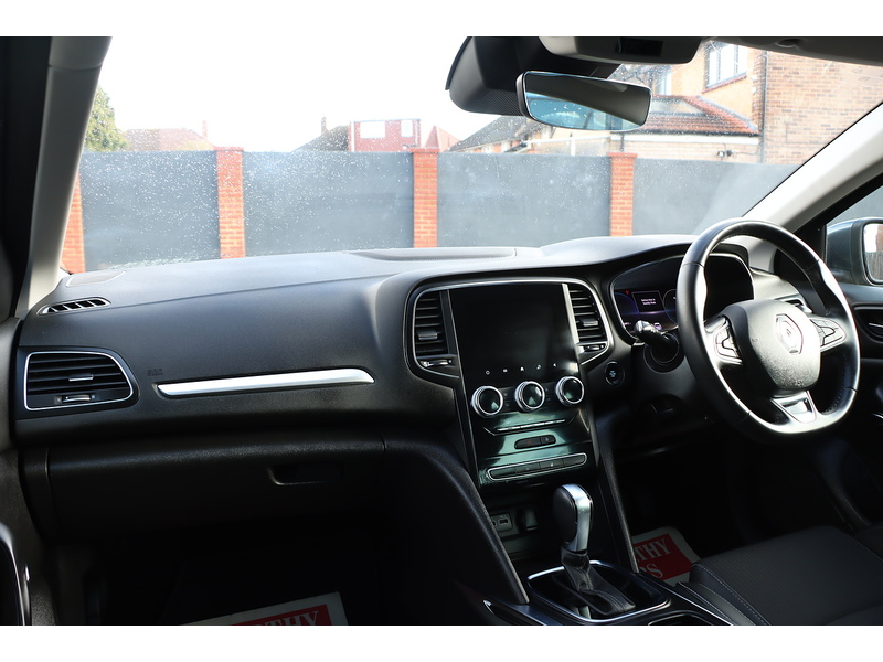 Renault 1.6 E-TECH 9.8KWH ICONIC HATCHBACK 5DR PETROL PLUG-IN HYBRID AUTO SAT NAV BLUETOOTH STEREO PARKING AIDS JUST 2 OWNERS ONLY 36000 MILES FSH 4 SERVICES 72-74 Mitcham Road