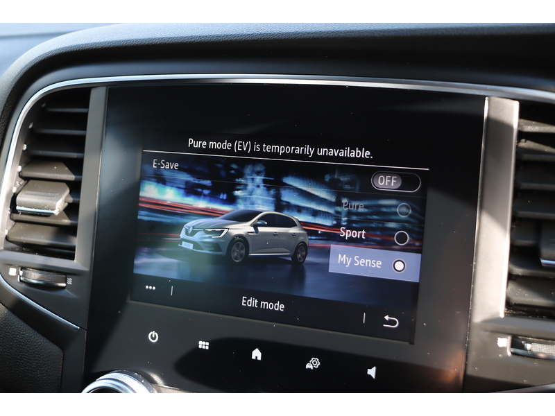 Renault 1.6 E-TECH 9.8KWH ICONIC HATCHBACK 5DR PETROL PLUG-IN HYBRID AUTO SAT NAV BLUETOOTH STEREO PARKING AIDS JUST 2 OWNERS ONLY 36000 MILES FSH 4 SERVICES 72-74 Mitcham Road