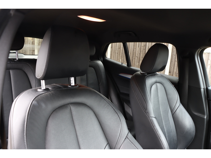 BMW 2.0 20I M SPORT SUV 5DR PETROL DCT SDRIVE AUTO HEATED SEATS SAT NAV BLUETOOTH DAB STEREO PARKING AIDS JUST 2 OWNERS ONLY 66000 MILES SH NO ULEZ CHARGE 72-74 Mitcham Road