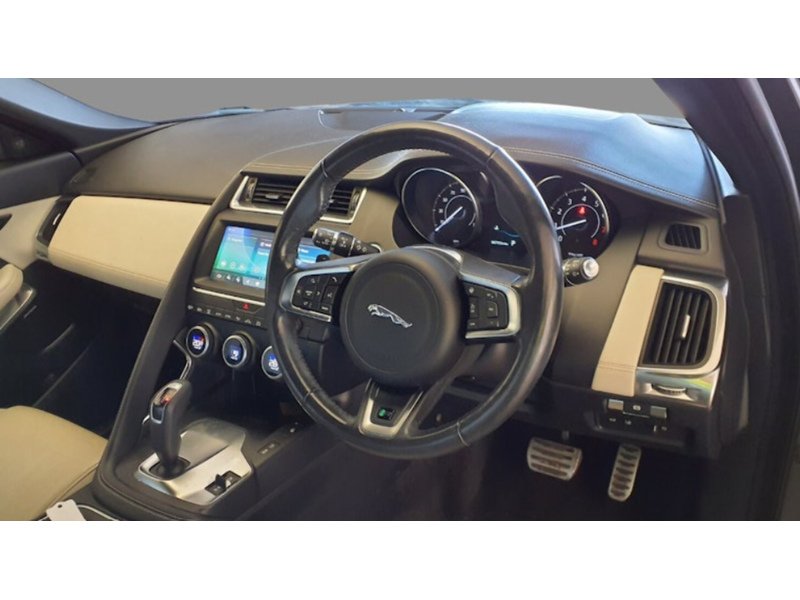 Jaguar 2.0 P250 R-DYNAMIC SE SUV 5DR PETROL AWD AUTO HEATED SEATS SATNAV BLUETOOTH APPLE CARPLAY REAR & 360 CAMERA PARKING AIDS JUST 2 OWNERS 67000 MILES FSH 72-74 Mitcham Road