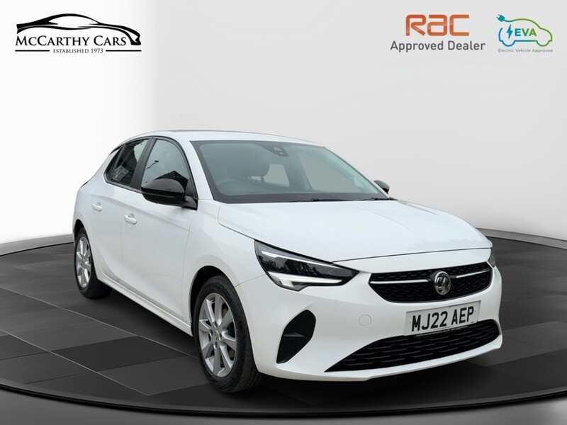 Vauxhall 1.2 SE EDITION HATCHBACK 5DR PETROL MANUAL SAT NAV BLUETOOTH DAB STEREO USB INPUT APPLE CARPLAY 1 OWNER FROM NEW ONLY 23000 MILES FSH NO ULEZ CHARGE 72-74 Mitcham Road