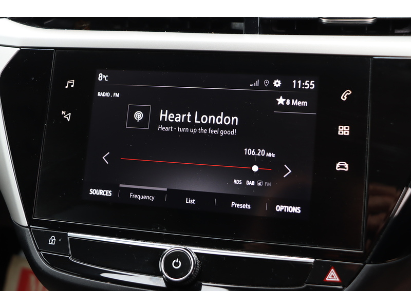 Vauxhall 1.2 SE EDITION HATCHBACK 5DR PETROL MANUAL SAT NAV BLUETOOTH DAB STEREO USB INPUT APPLE CARPLAY 1 OWNER FROM NEW ONLY 23000 MILES FSH NO ULEZ CHARGE 72-74 Mitcham Road