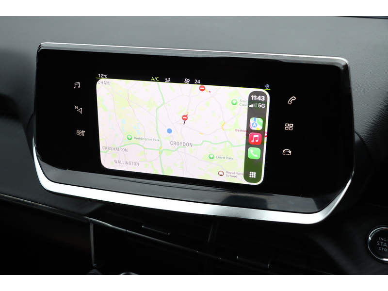 Peugeot 1.2 PURETECH ALLURE PREMIUM SUV 5DR PETROL MANUAL SATNAV BLUETOOTH DAB STEREO APPLE CARPLAY REAR CAMERA PARKING AIDS JUST 1 OWNER ONLY 42000 MILES FSH 72-74 Mitcham Road