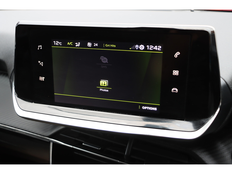 Peugeot 1.2 PURETECH ALLURE PREMIUM SUV 5DR PETROL MANUAL SATNAV BLUETOOTH DAB STEREO APPLE CARPLAY REAR CAMERA PARKING AIDS JUST 1 OWNER ONLY 42000 MILES FSH 72-74 Mitcham Road