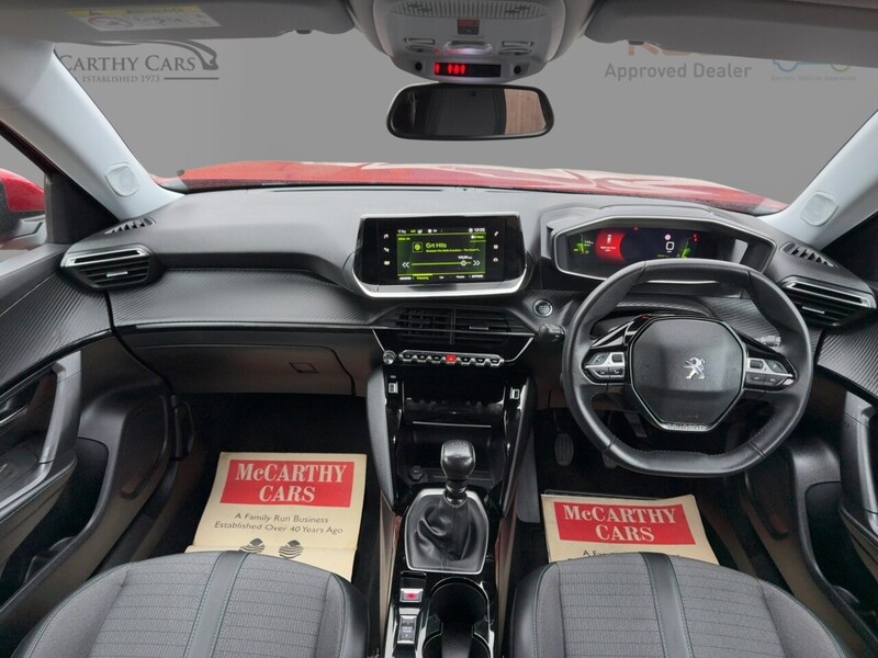 Peugeot 1.2 PURETECH ALLURE PREMIUM SUV 5DR PETROL MANUAL SATNAV BLUETOOTH DAB STEREO APPLE CARPLAY REAR CAMERA PARKING AIDS JUST 1 OWNER ONLY 42000 MILES FSH 72-74 Mitcham Road