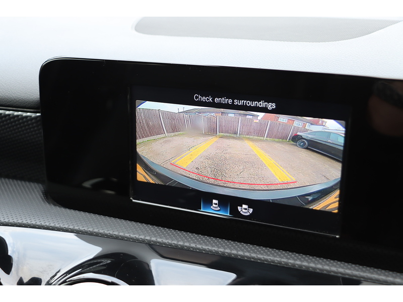 Mercedes-Benz A180 1.3 SPORT HATCHBACK 5DR PETROL 7G-DCT AUTO SAT NAV BLUETOOTH DAB STEREO REAR CAMERA PARKING AIDS JUST 1 OWNER ONLY 42000 MILES SH NO ULEZ CHARGE 72-74 Mitcham Road