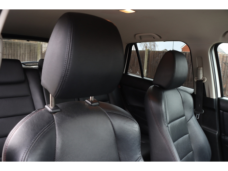 Mazda 2.0 SKYACTIV-G Sport Nav SUV 5dr Petrol Manual Euro 6 (s/s) (165 ps) 72-74 Mitcham Road