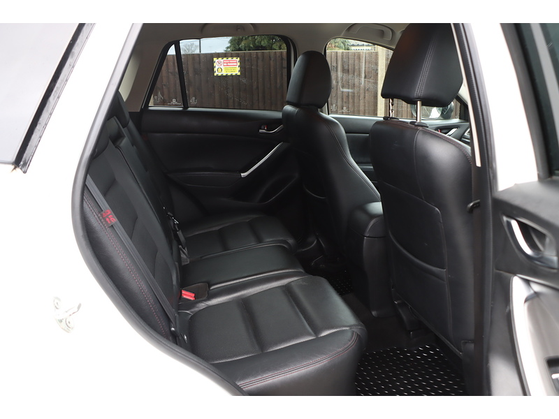 Mazda 2.0 SKYACTIV-G Sport Nav SUV 5dr Petrol Manual Euro 6 (s/s) (165 ps) 72-74 Mitcham Road