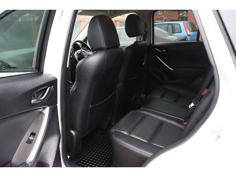 Mazda 2.0 SKYACTIV-G Sport Nav SUV 5dr Petrol Manual Euro 6 (s/s) (165 ps) 72-74 Mitcham Road