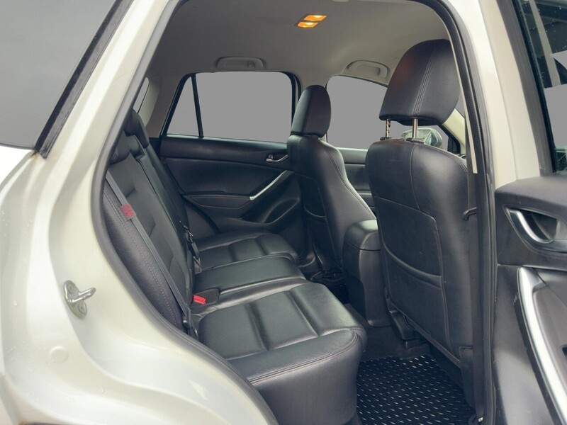 Mazda 2.0 SKYACTIV-G Sport Nav SUV 5dr Petrol Manual Euro 6 (s/s) (165 ps) 72-74 Mitcham Road