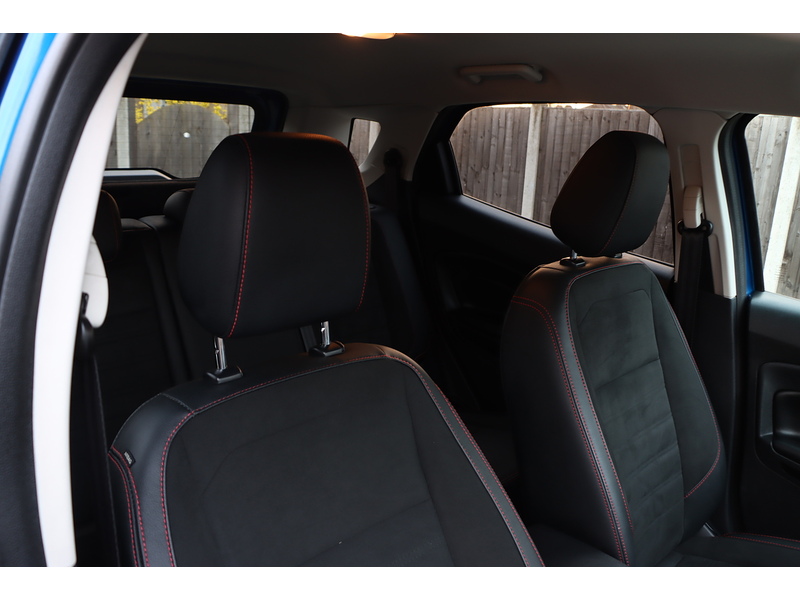 Ford 1.0T ECOBOOST GPF ST-LINE SUV 5DR PETROL MANUAL HEATED SEATS SATELITTE NAVIGATION BLUETOOTH DAB STEREO PARKING AIDS ONLY 17000 MILES SH NO ULEZ CHARGE 72-74 Mitcham Road