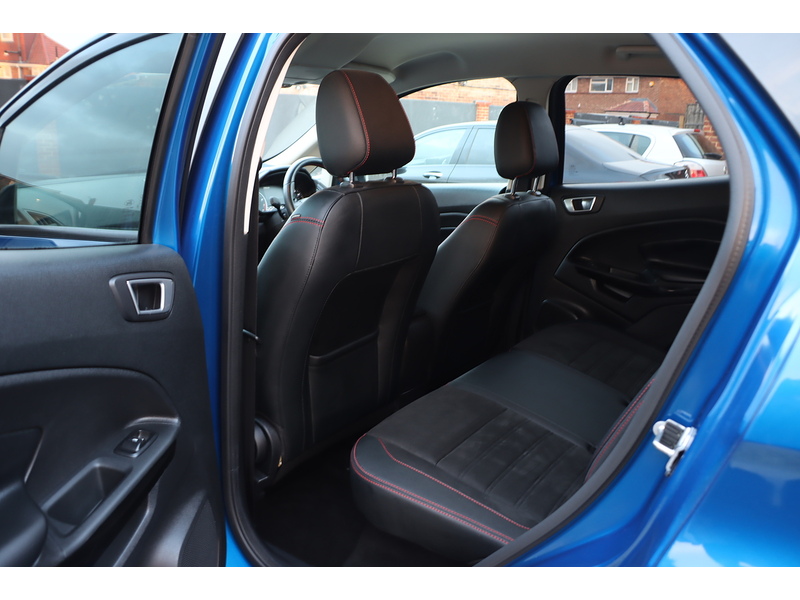 Ford 1.0T ECOBOOST GPF ST-LINE SUV 5DR PETROL MANUAL HEATED SEATS SATELITTE NAVIGATION BLUETOOTH DAB STEREO PARKING AIDS ONLY 17000 MILES SH NO ULEZ CHARGE 72-74 Mitcham Road