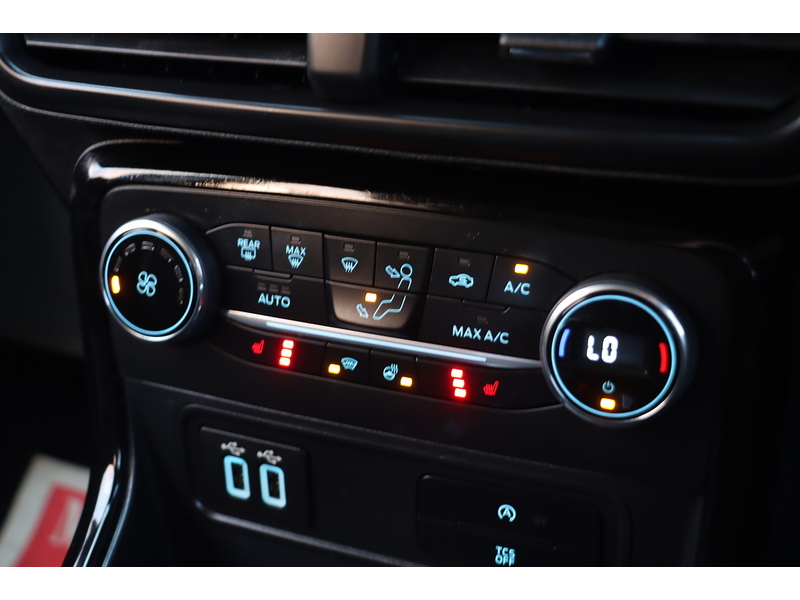 Ford 1.0T ECOBOOST GPF ST-LINE SUV 5DR PETROL MANUAL HEATED SEATS SATELITTE NAVIGATION BLUETOOTH DAB STEREO PARKING AIDS ONLY 17000 MILES SH NO ULEZ CHARGE 72-74 Mitcham Road