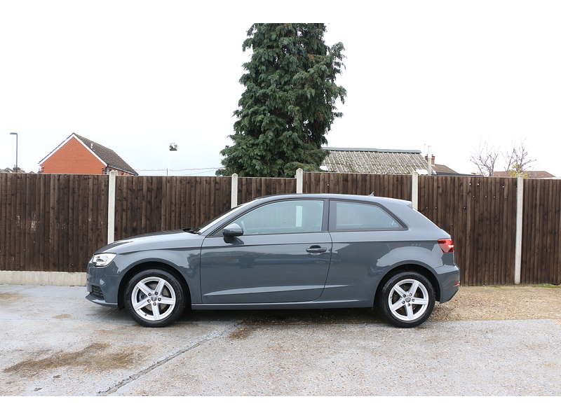 Audi 1.0 TFSI SE Hatchback 3dr Petrol Manual Euro 6 (s/s) (116 ps) 72-74 Mitcham Road