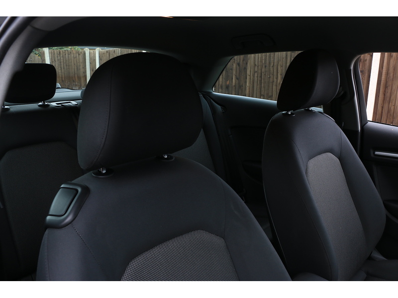 Audi 1.0 TFSI SE Hatchback 3dr Petrol Manual Euro 6 (s/s) (116 ps) 72-74 Mitcham Road