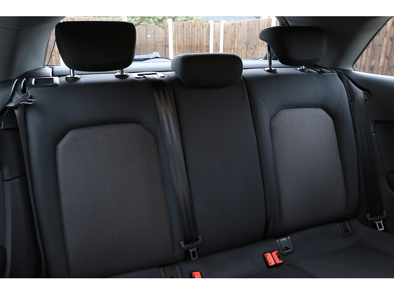 Audi 1.0 TFSI SE Hatchback 3dr Petrol Manual Euro 6 (s/s) (116 ps) 72-74 Mitcham Road