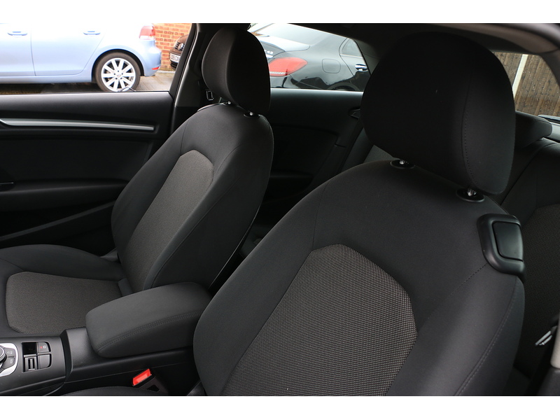 Audi 1.0 TFSI SE Hatchback 3dr Petrol Manual Euro 6 (s/s) (116 ps) 72-74 Mitcham Road