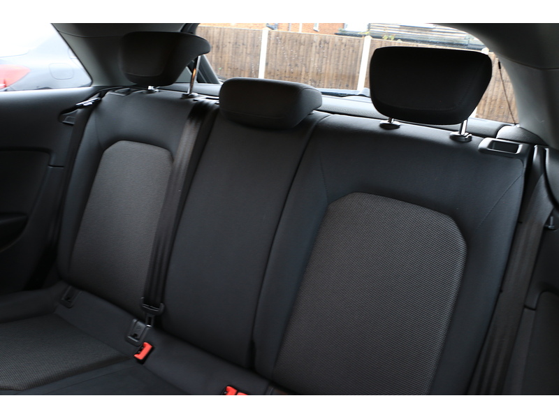 Audi 1.0 TFSI SE Hatchback 3dr Petrol Manual Euro 6 (s/s) (116 ps) 72-74 Mitcham Road