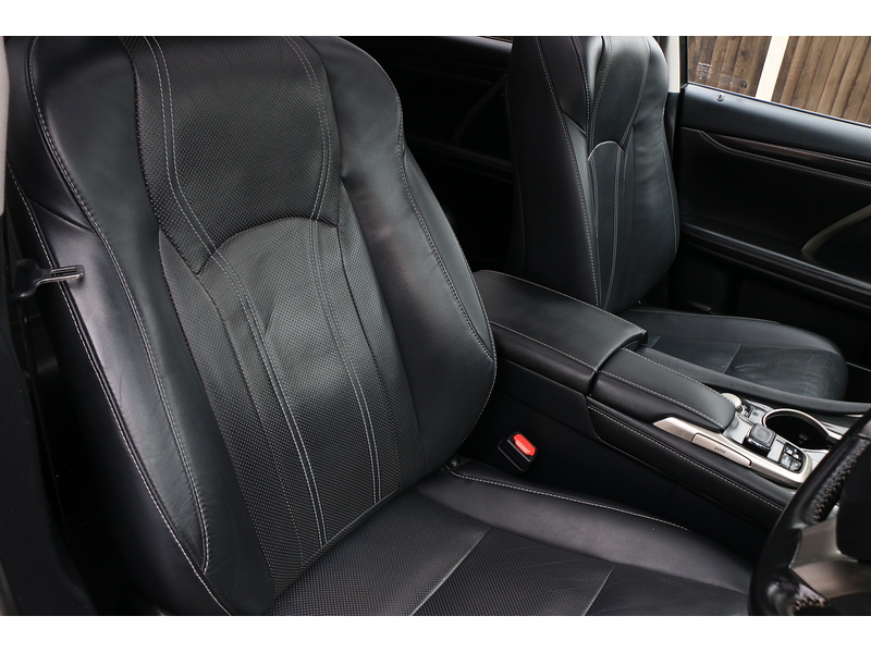 Lexus 3.5 V6 LUXURY SUV 5DR PETROL HYBRID CVT 4WD AUTO SUNROOF HEATED SEATS SATNAV BLUETOOTH DAB STEREO REAR CAMERA PARKING AIDS 75000 MILES FSH 5 SERVICES 72-74 Mitcham Road