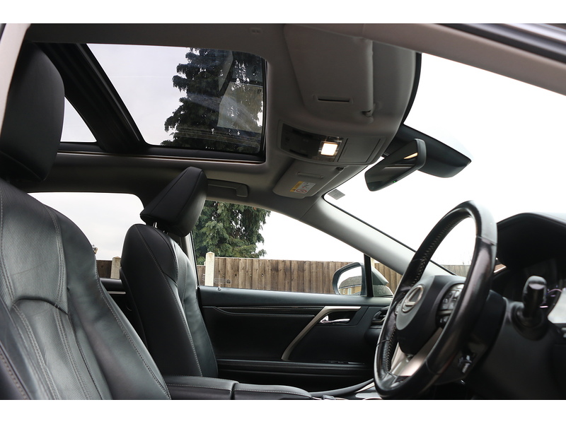 Lexus 3.5 V6 LUXURY SUV 5DR PETROL HYBRID CVT 4WD AUTO SUNROOF HEATED SEATS SATNAV BLUETOOTH DAB STEREO REAR CAMERA PARKING AIDS 75000 MILES FSH 5 SERVICES 72-74 Mitcham Road