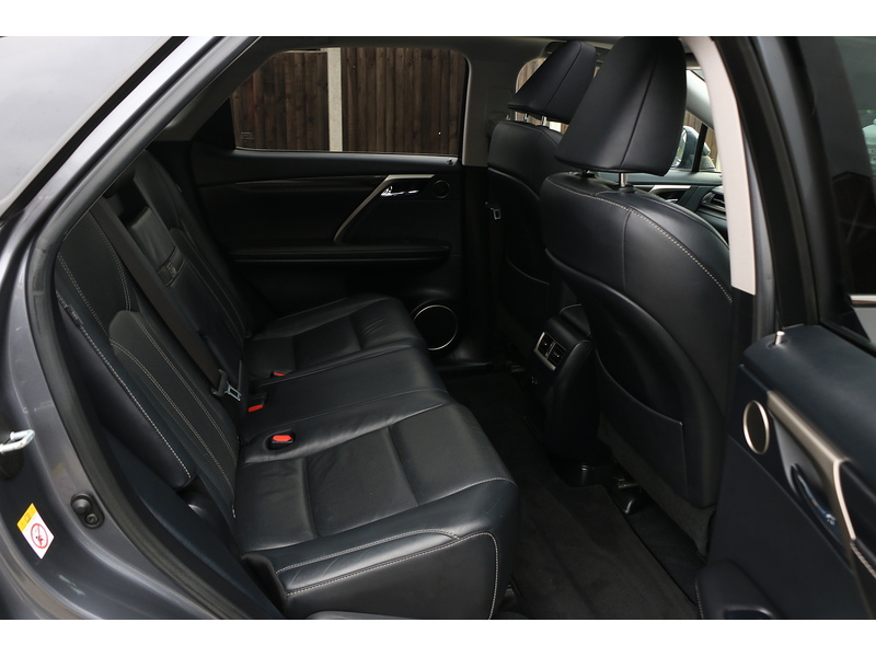 Lexus 3.5 V6 LUXURY SUV 5DR PETROL HYBRID CVT 4WD AUTO SUNROOF HEATED SEATS SATNAV BLUETOOTH DAB STEREO REAR CAMERA PARKING AIDS 75000 MILES FSH 5 SERVICES 72-74 Mitcham Road