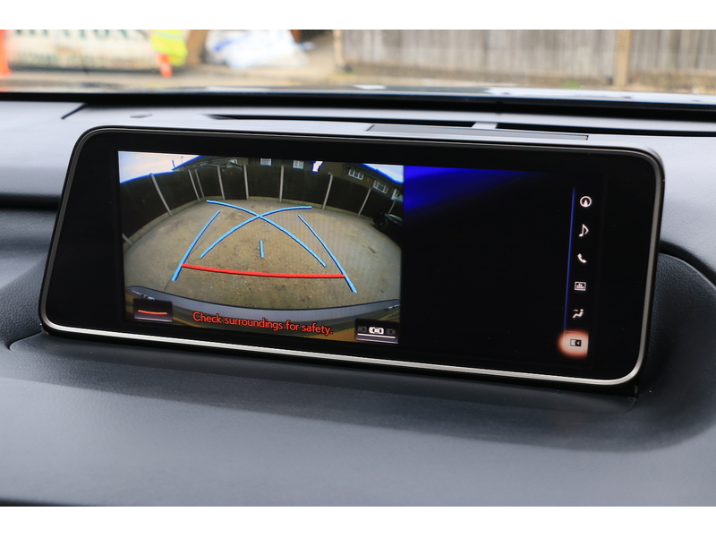 Lexus 3.5 V6 LUXURY SUV 5DR PETROL HYBRID CVT 4WD AUTO SUNROOF HEATED SEATS SATNAV BLUETOOTH DAB STEREO REAR CAMERA PARKING AIDS 75000 MILES FSH 5 SERVICES 72-74 Mitcham Road