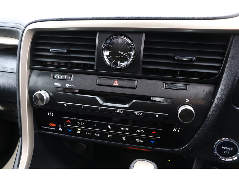 Lexus 3.5 V6 LUXURY SUV 5DR PETROL HYBRID CVT 4WD AUTO SUNROOF HEATED SEATS SATNAV BLUETOOTH DAB STEREO REAR CAMERA PARKING AIDS 75000 MILES FSH 5 SERVICES 72-74 Mitcham Road