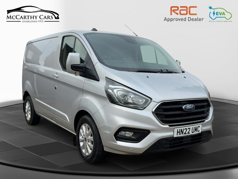 Ford 2.0 300 ECOBLUE LIMITED PANEL VAN 5DR DIESEL MANUAL HEATED SEATS SAT NAV BLUETOOTH DAB STEREO APPLE CARPLAY REAR CAM PARKING AIDS 2 OWNERS 51000 MILES 72-74 Mitcham Road
