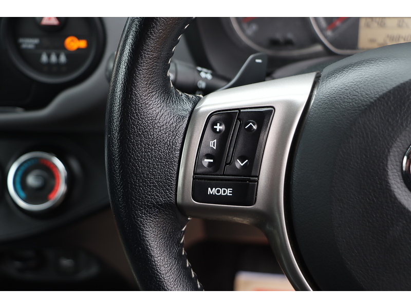 Toyota 1.33 Dual VVT-i Icon Hatchback 5dr Petrol Multidrive S Euro 5 Euro 5 (99 ps) 72-74 Mitcham Road