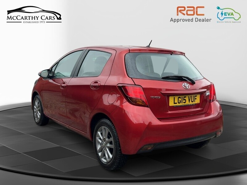 Toyota 1.33 Dual VVT-i Icon Hatchback 5dr Petrol Multidrive S Euro 5 Euro 5 (99 ps) 72-74 Mitcham Road