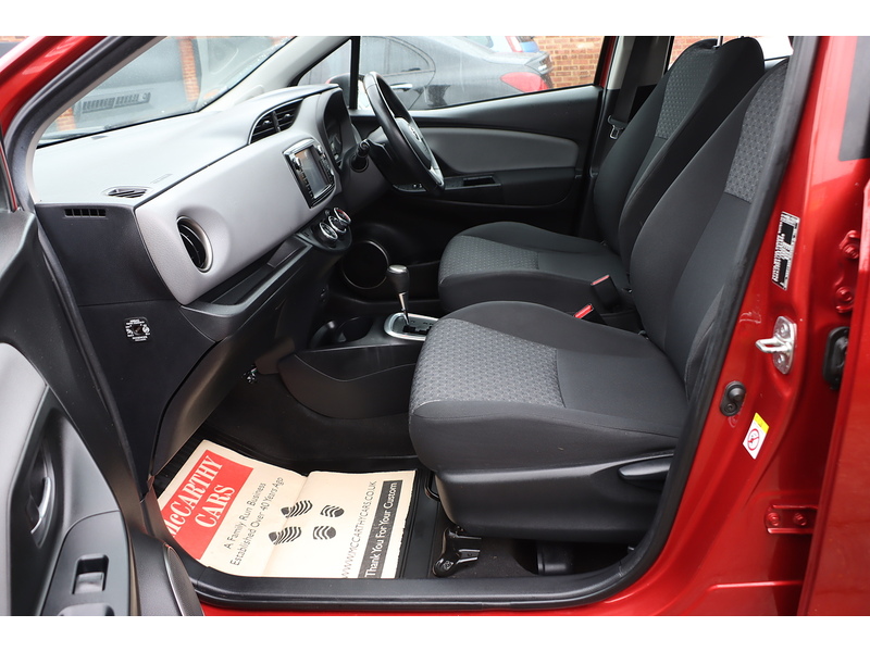 Toyota 1.33 Dual VVT-i Icon Hatchback 5dr Petrol Multidrive S Euro 5 Euro 5 (99 ps) 72-74 Mitcham Road