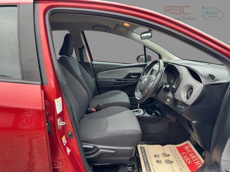 Toyota 1.33 Dual VVT-i Icon Hatchback 5dr Petrol Multidrive S Euro 5 Euro 5 (99 ps) 72-74 Mitcham Road