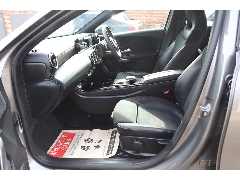 Mercedes-Benz A220 2.0 AMG LINE HATCHBACK 5DR PETROL 7G-DCT AUTO SAT NAV BLUETOOTH DAB STEREO REAR CAMERA PARKING AIDS JUST 2 OWNERS ONLY 69000 MILES FSH 6 SERVICES 72-74 Mitcham Road