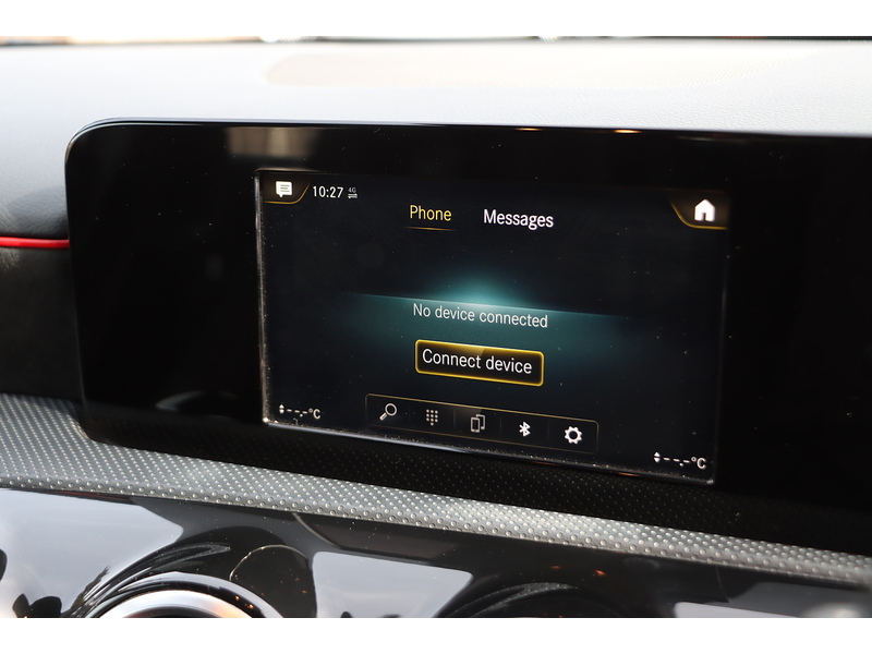 Mercedes-Benz A220 2.0 AMG LINE HATCHBACK 5DR PETROL 7G-DCT AUTO SAT NAV BLUETOOTH DAB STEREO REAR CAMERA PARKING AIDS JUST 2 OWNERS ONLY 69000 MILES FSH 6 SERVICES 72-74 Mitcham Road