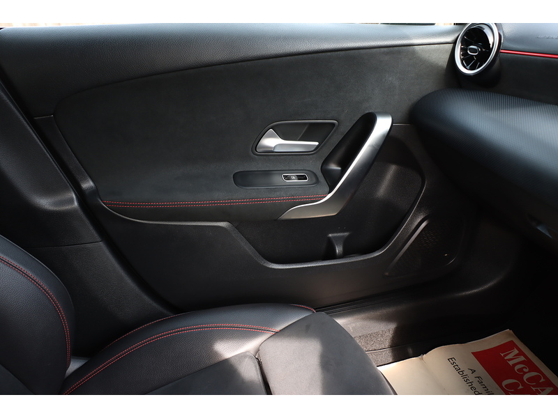 Mercedes-Benz A220 2.0 AMG LINE HATCHBACK 5DR PETROL 7G-DCT AUTO SAT NAV BLUETOOTH DAB STEREO REAR CAMERA PARKING AIDS JUST 2 OWNERS ONLY 69000 MILES FSH 6 SERVICES 72-74 Mitcham Road
