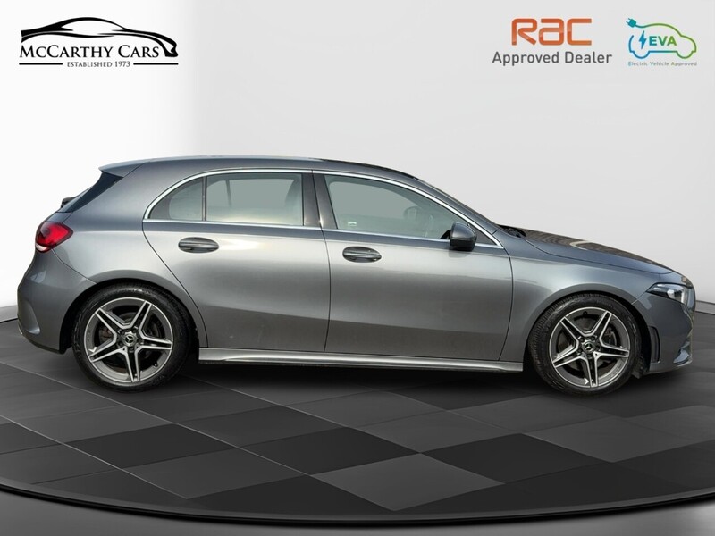 Mercedes-Benz A220 2.0 AMG LINE HATCHBACK 5DR PETROL 7G-DCT AUTO SAT NAV BLUETOOTH DAB STEREO REAR CAMERA PARKING AIDS JUST 2 OWNERS ONLY 69000 MILES FSH 6 SERVICES 72-74 Mitcham Road